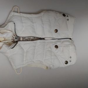 Urban Behavior kids.  Puffy vest. Beautiful condition.